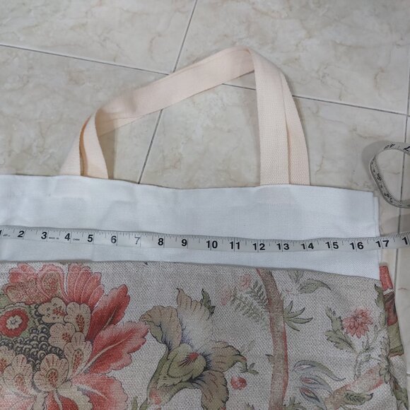 Handmade DIY Tote Bag Lots of Front Pockets 2 Inside Pockets Mixed Floral White - Picture 4 of 6